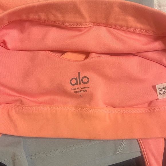 Alo Pink Sports Bra - Picture 3 of 3